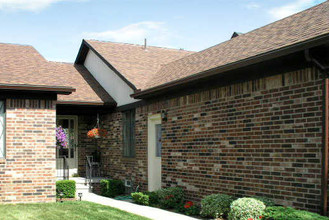 Heritage Place Apartments in Dearborn, MI - Building Photo - Building Photo