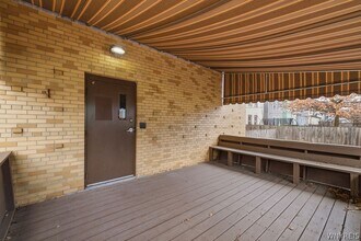 57 St Johns Parkside in Buffalo, NY - Building Photo - Building Photo