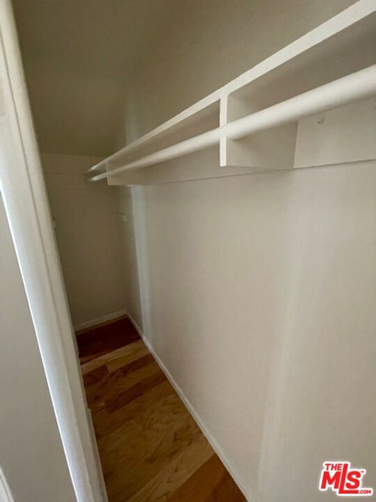 3192 Queensbury Dr in Los Angeles, CA - Building Photo - Building Photo