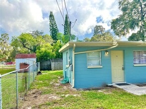 6431 Old Main St in New Port Richey, FL - Building Photo - Building Photo