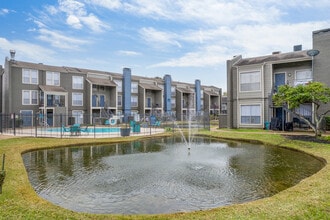 Park at Woodlake in Houston, TX - Building Photo - Building Photo