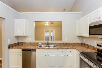 2098 Chapel Creek Rd in Concord, NC - Building Photo - Building Photo