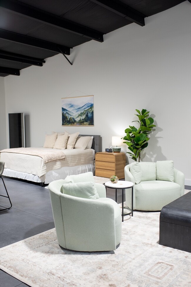 804 N Moravian St, Unit 3