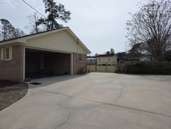 1587 Von Ohsen Dr in Orangeburg, SC - Building Photo - Building Photo