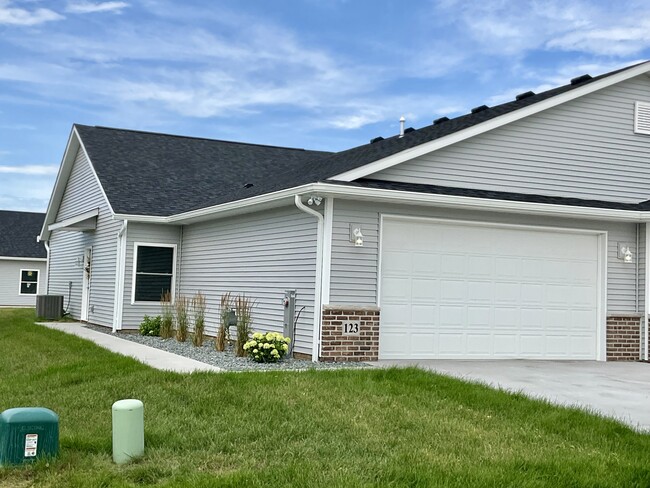 property at 123 Beacon Harbor Pky