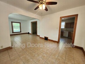 836 N 29th St in Lincoln, NE - Building Photo - Building Photo