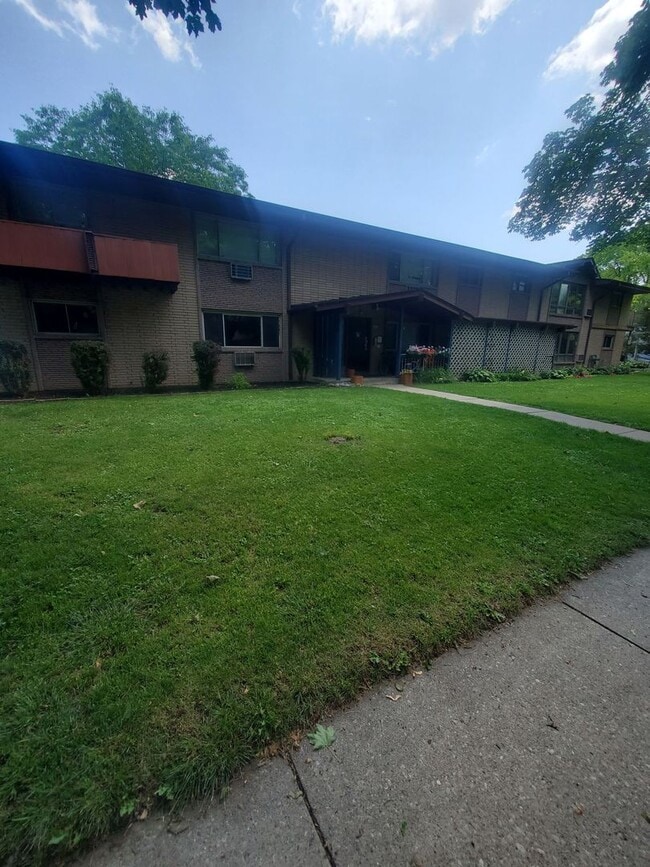 property at 4454 S 14th St