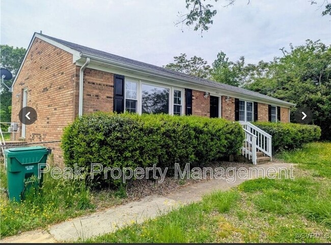 property at 1464 Boisseau Dr