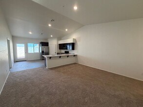 7188 E 38th Ln in Yuma, AZ - Building Photo - Building Photo