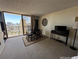 1630 Liholiho St in Honolulu, HI - Building Photo