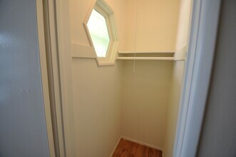 5220 Radford Ave in Los Angeles, CA - Building Photo - Building Photo