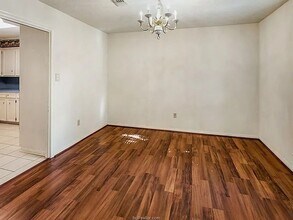 3802 Windridge Dr in Bryan, TX - Building Photo - Building Photo
