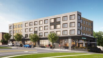 333 Warner Ave in North Hempstead, NY - Building Photo