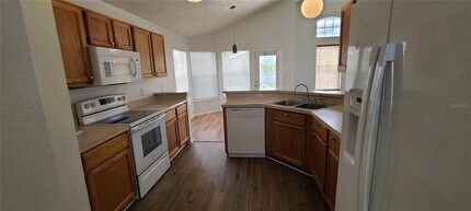 2916 Pembridge St in Kissimmee, FL - Building Photo - Building Photo
