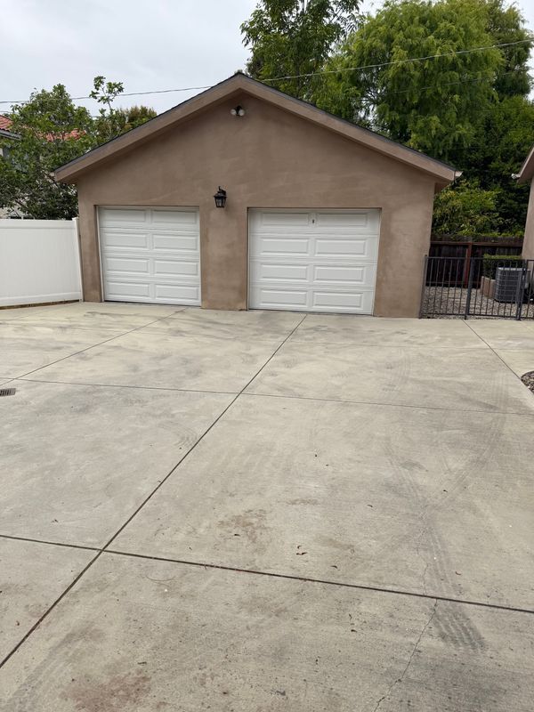 4420 Matilija Ave in Los Angeles, CA - Building Photo - Building Photo