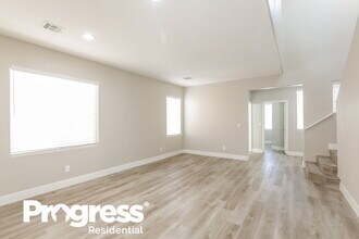 8052 Severn Valley St in Las Vegas, NV - Building Photo - Building Photo