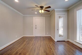 1511 Clover Ln in Fort Worth, TX - Building Photo - Building Photo