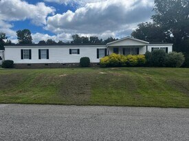 40 N Ridge Dr in Louisburg, NC - Building Photo