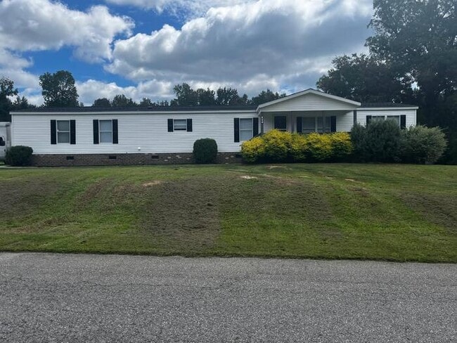 property at 40 N Ridge Dr