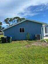7554 Kavanda St in North Port, FL - Building Photo - Building Photo