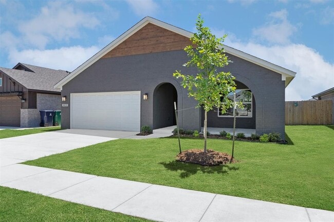 3400 Piney River Dr in Yukon, OK - Building Photo - Building Photo