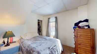 924 Duff Ave in Ames, IA - Building Photo - Building Photo