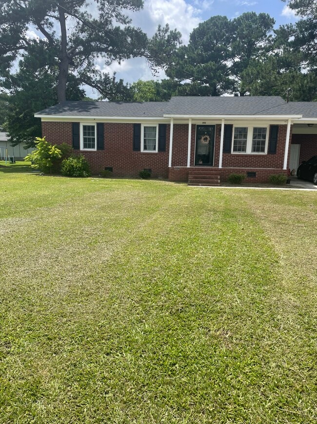 property at 492 Hillcrest Ave