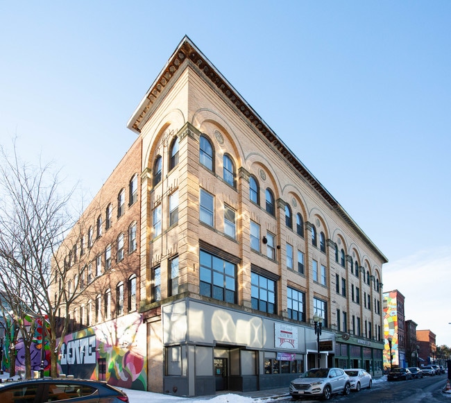 Munroe Lofts