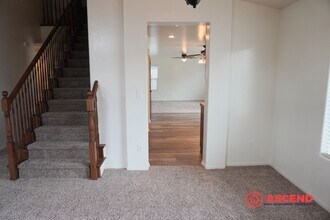 9105 Rockaway Beach Ct in Bakersfield, CA - Building Photo - Building Photo