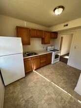 1829-1831 N Madison St in Junction City, KS - Building Photo - Building Photo