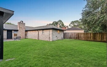 11630 Sagemeadow Ln in Houston, TX - Building Photo - Building Photo