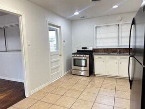 6419 Thrush Dr in Houston, TX - Building Photo - Building Photo