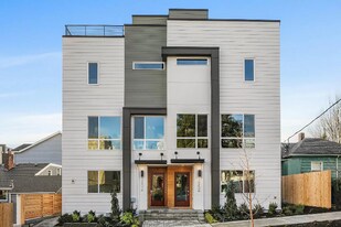 3631 1st Ave NW in Seattle, WA - Building Photo