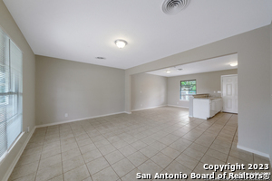 306 E Cheryl Dr in San Antonio, TX - Building Photo - Building Photo