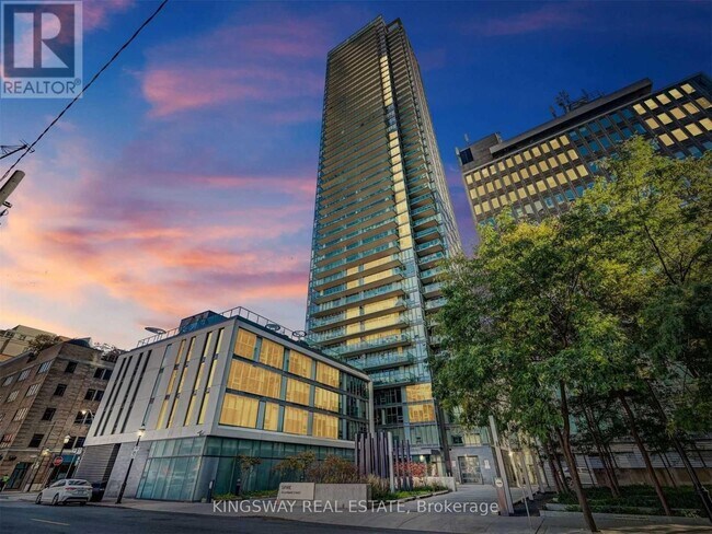 property at 33 Lombard St