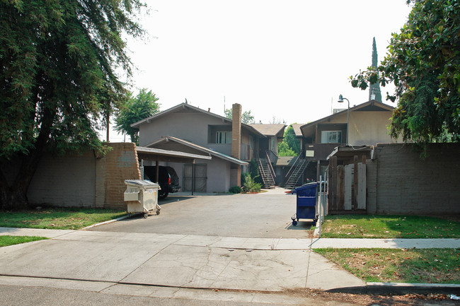 2318-2328 N San Pablo Ave in Fresno, CA - Building Photo - Building Photo