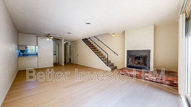 965 Marlene St in Ukiah, CA - Building Photo - Building Photo