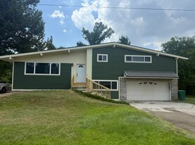3514 Joan St in Lake Charles, LA - Building Photo