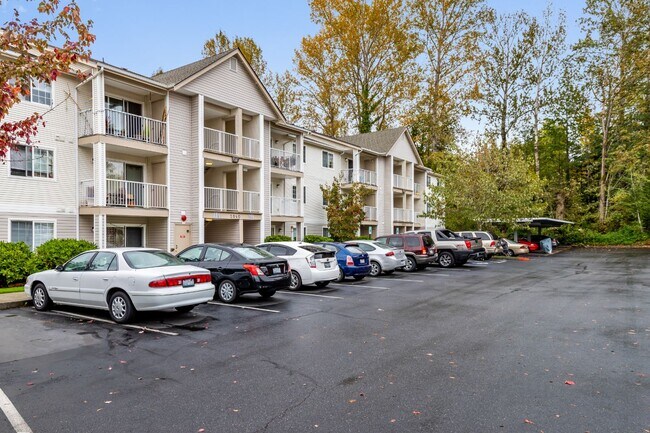 Regency Park in Bellingham, WA - Building Photo - Building Photo