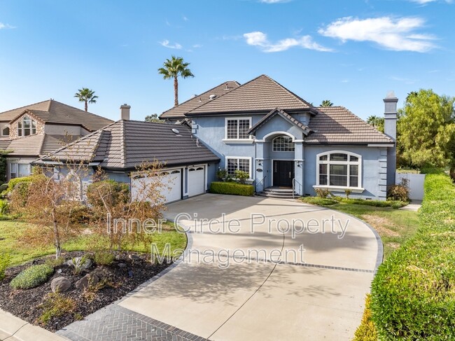 property at 5771 Gateway Ct