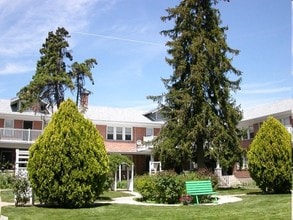 Rosewood Apartments in Nampa, ID - Foto de edificio - Building Photo