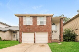 5112 Wedgewood Dr in Garland, TX - Building Photo