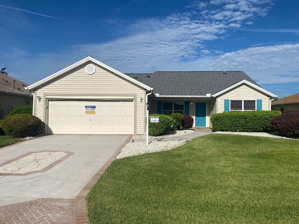 1684 Norfolk Ave in the Villages, FL - Building Photo
