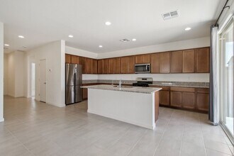 21283 E Swan Dr in Queen Creek, AZ - Building Photo - Building Photo