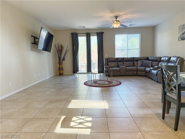 property at 3548 E Tompkins Ave