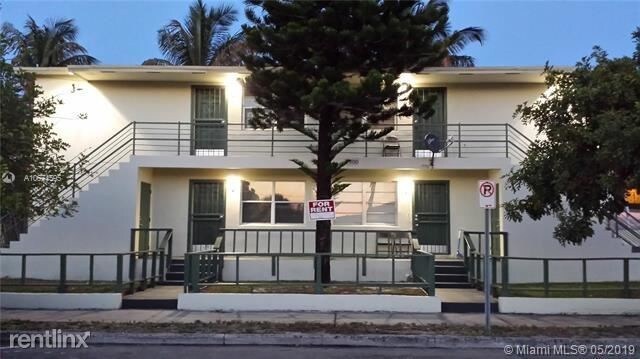 1300 Douglass Ave-Unit -Apt 4 in West Palm Beach, FL - Building Photo