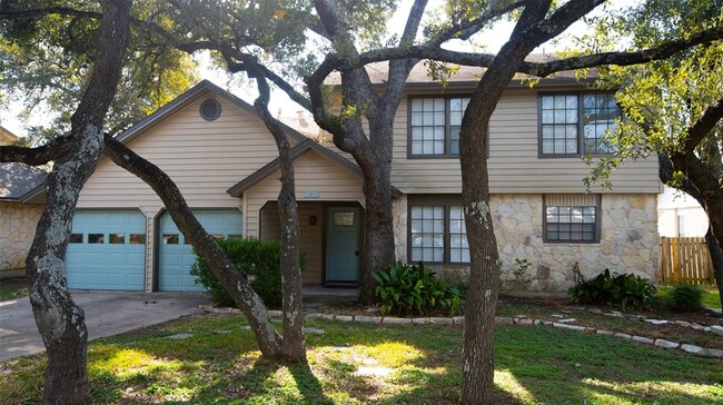 11403 Morning Glory Trail in Austin, TX - Foto de edificio - Building Photo