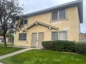 3616 Micheli Ct in Bakersfield, CA - Building Photo