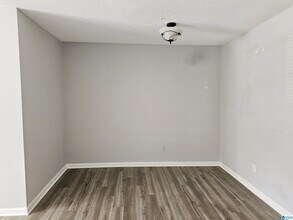 3433 Sandner Ct in Homewood, AL - Building Photo - Building Photo