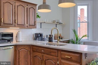 136 E Harrisburg Ave in Elizabethtown, PA - Building Photo - Building Photo